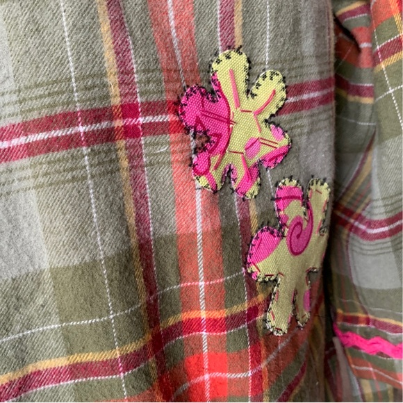 Upcycled Plaid Shirt with Floral Patch and Bigfoot/Yeti - Picture 7 of 11